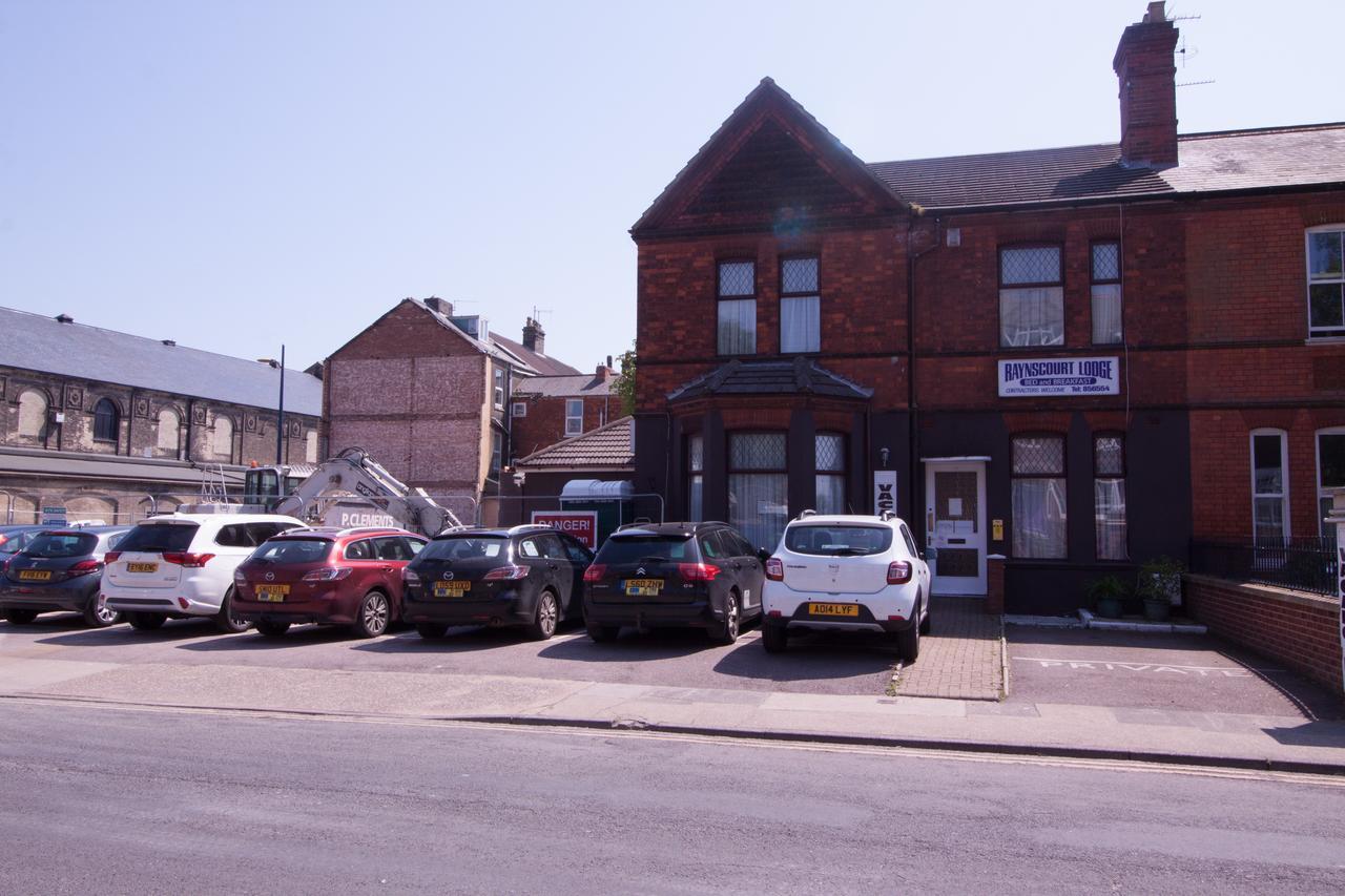 Raynscourt Lodge Great Yarmouth Eksteriør bilde